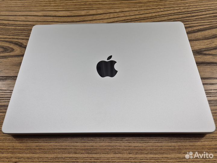 Macbook pro 14 m3