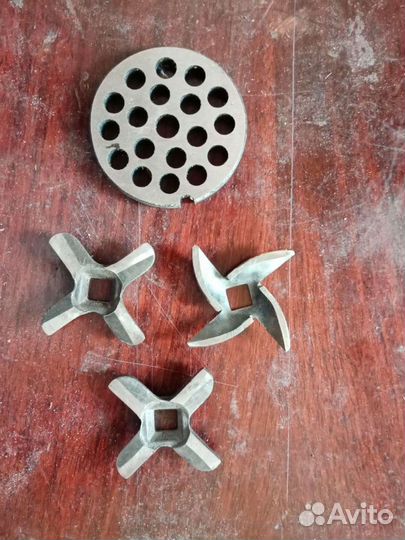 Ножи и решетка для мясорубки