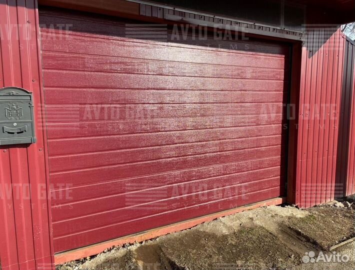 Секционные ворота