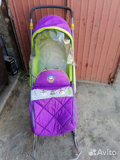 Детские санки на колесиках