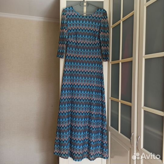 Платье женское 48