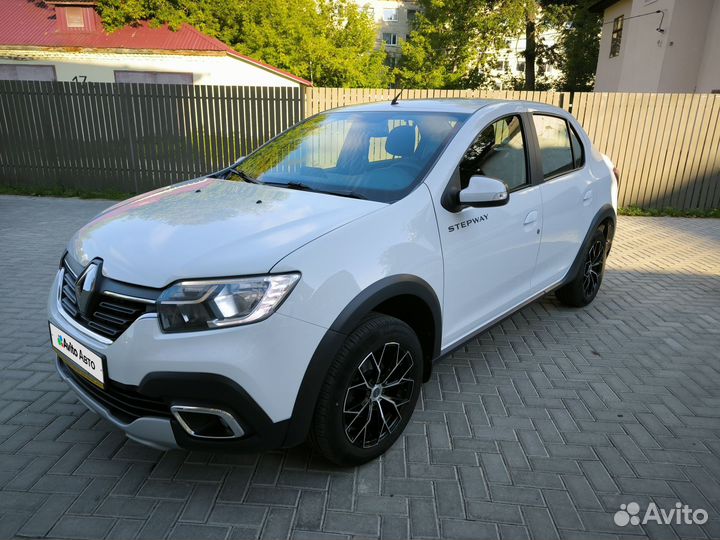 Renault Logan Stepway 1.6 AT, 2021, 26 014 км