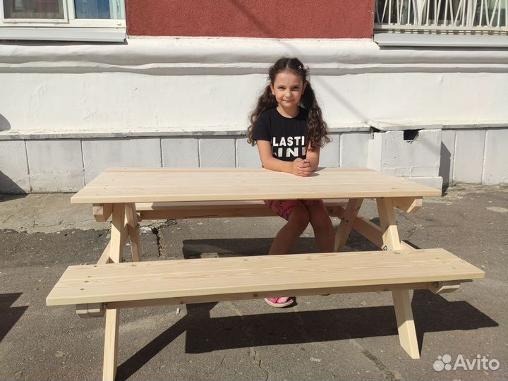 Стол с лавками детский