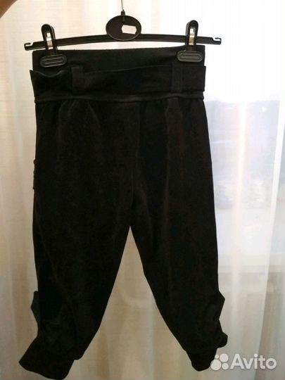 Брюки капри