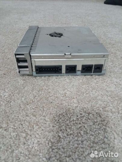 Усилитель звука Мерседес W211 W219 CLS