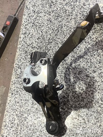 Педаль сцепления Chery Tiggo T11