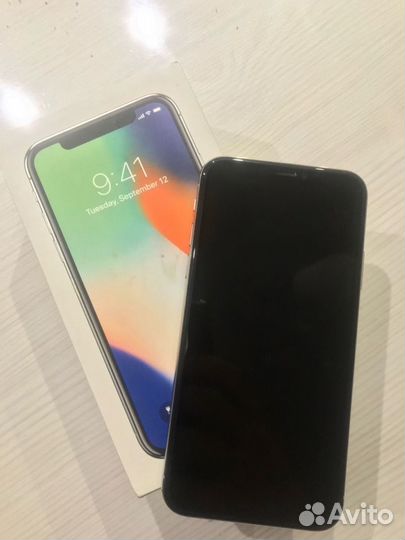 iPhone X, 64 ГБ