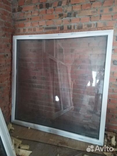 Глухое металлопластиковое окно 151*78 бу