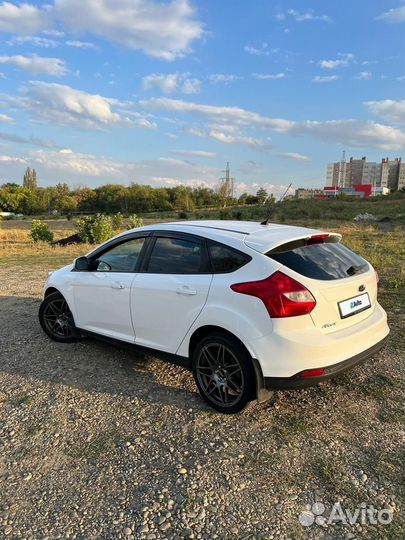 Ford Focus 1.6 МТ, 2014, 265 000 км