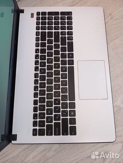 Ноутбук HP Laptop 15-db1232ur белый 15.6