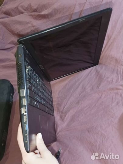 Ноутбук asus