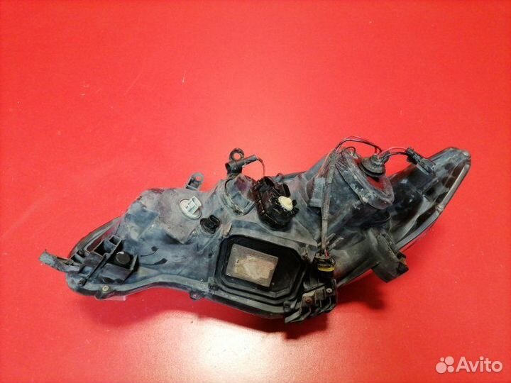 Фара, Toyota Corolla 2007