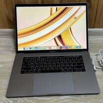 MacBook Pro 15 2017 i7/radeon 560/16gb/512