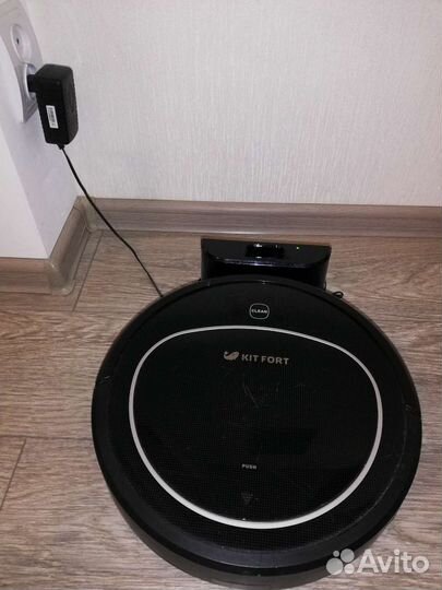 Робот пылесос