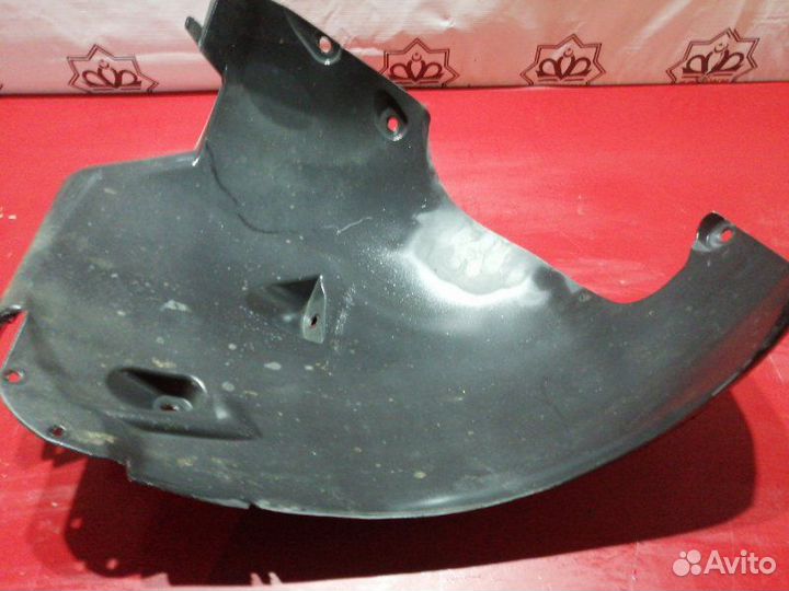 Подкрылок (локер) передний левый Mercedes Benz