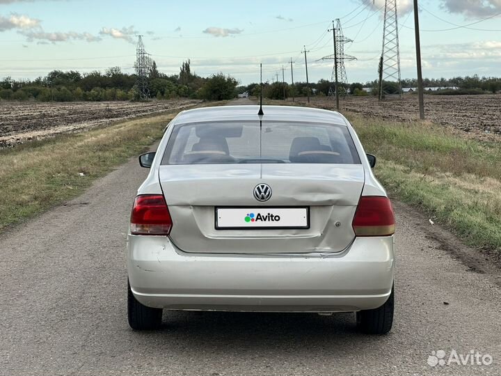 Volkswagen Polo 1.6 МТ, 2012, 185 253 км