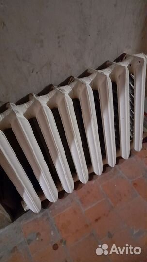 Батареи чугунные 2 шт