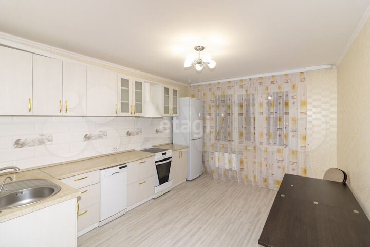 2-к. квартира, 66,3 м², 9/14 эт.