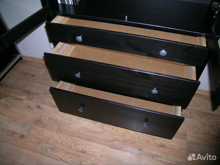 Хемнэс IKEA шкаф витрина