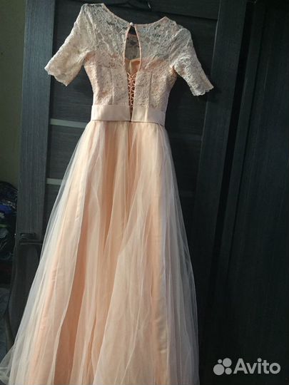 Вечернее платье