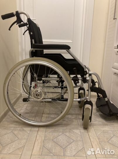 Коляска инвалидная Meyra Format 3.940