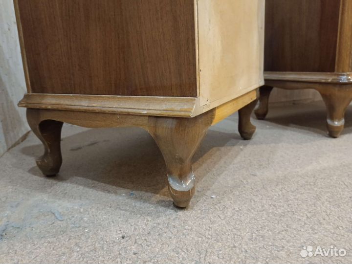 Тумбочки прикроватные