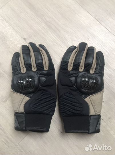 Мотоперчатки dainese