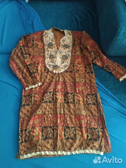 Пакет необычной одежды 48 размер