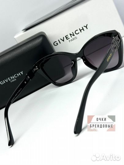 Солнцезащитные очки givenchy женские