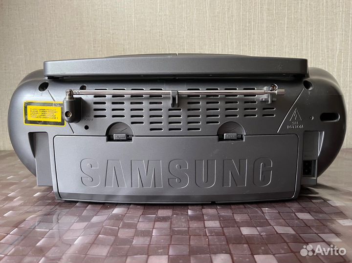 Музыкальный центр samsung (магнитола)