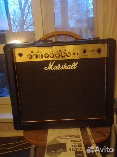 Гитарный комбоусилитель marshall
