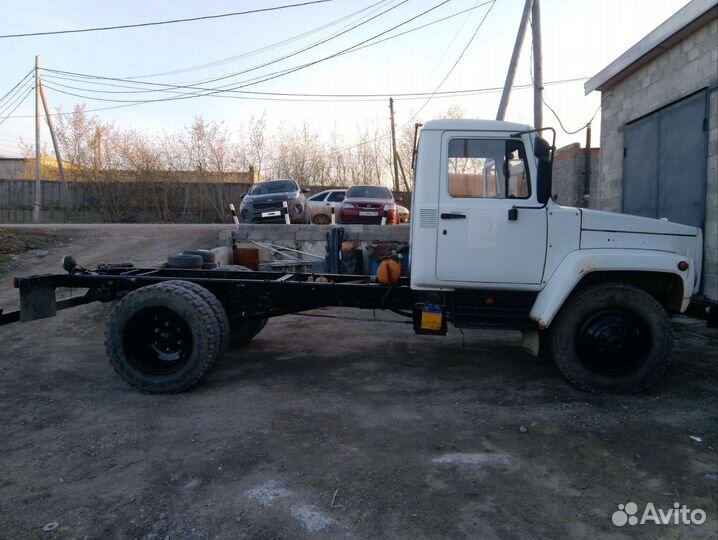 ГАЗ ГАЗель 3302 2.3 МТ, 2002, битый, 10 000 км