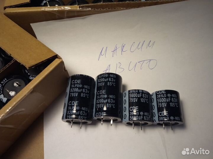 Cornell Dubilier CDE (USA) Panasonic Nichicon