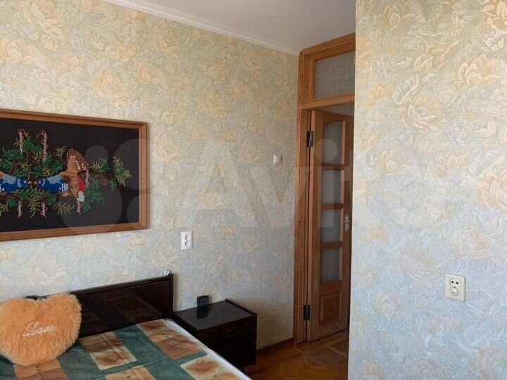 3-к. квартира, 70 м², 3/10 эт.