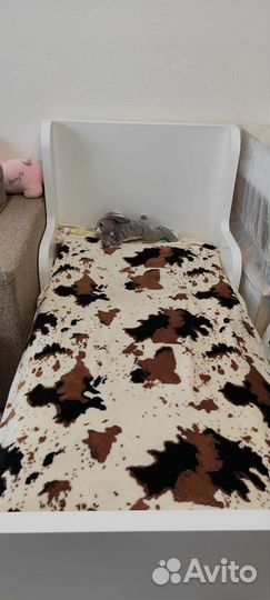 Детская кровать IKEA с матрасом