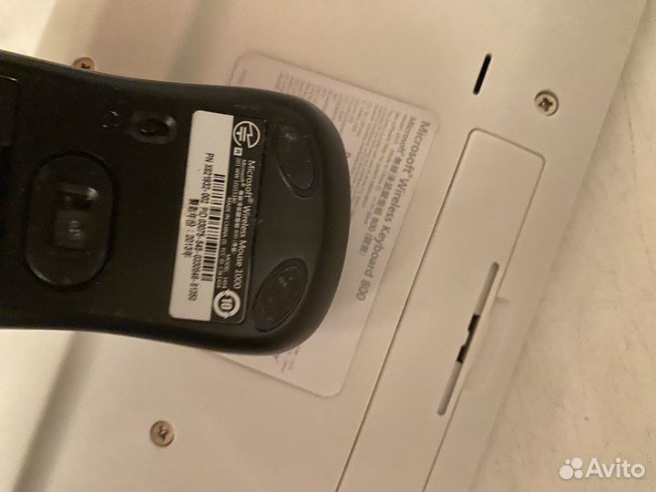 Беспроводная мышь и клавиатура Microsoft