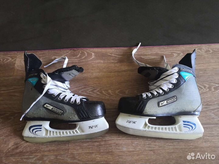 Хоккейные коньки bauer