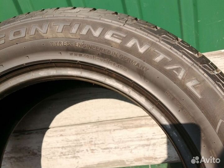 Continental ContiCrossContact UHP 235/55 R17