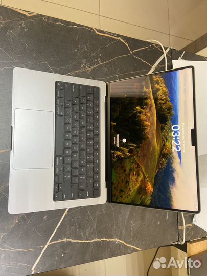 Apple macbook pro 14 m2pro 16gb 512gb