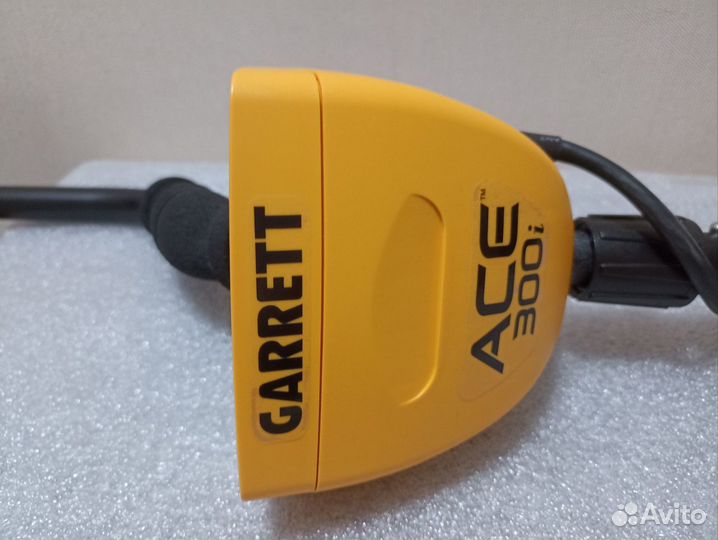 Металлоискатель Garrett Ace 300i с комплектом