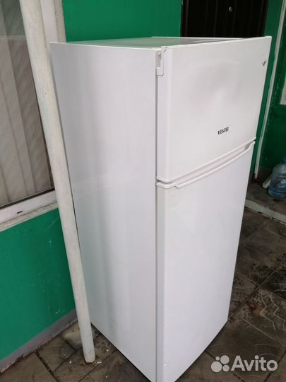 Холодильник vestel. Доставка