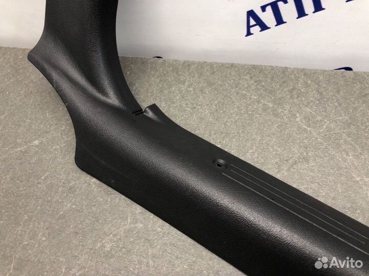 Накладка порога передняя правая Лада Гранта FL