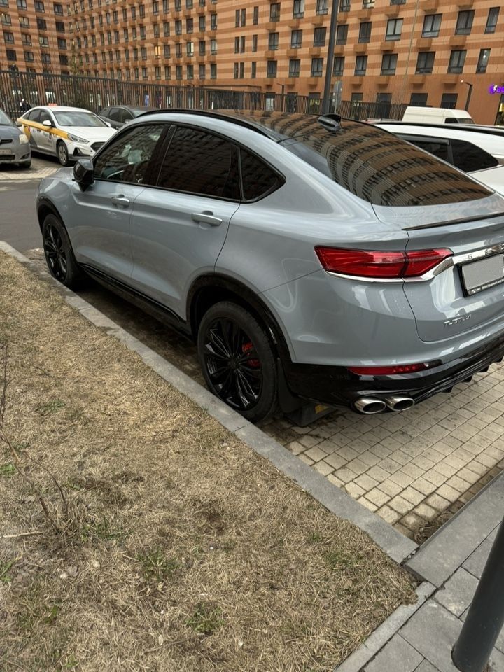 Geely Tugella: фото владельца