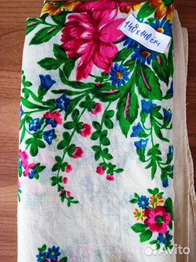 Платки шали шерстяные времён СССР большого размера