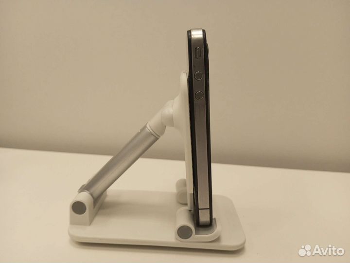 iPhone 4, 8 ГБ
