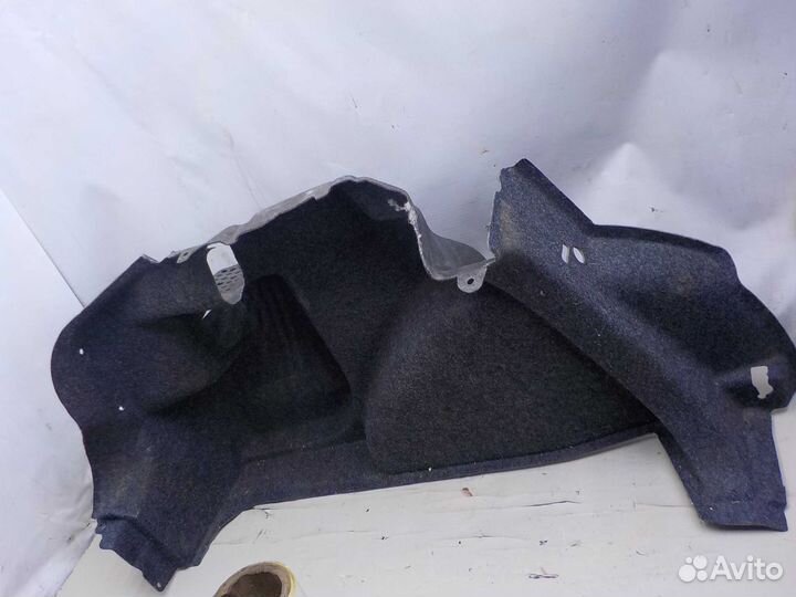 Обшивка багажника volkswagen polo