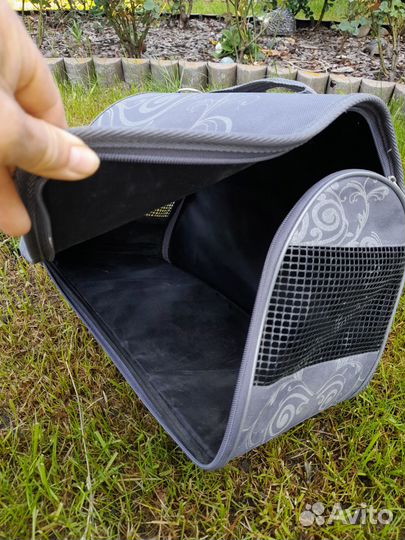 Сумки переноски и рюкзак для домашних животных