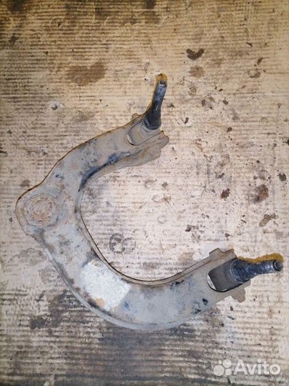 Рычаг передний правый Kia Magentis 1