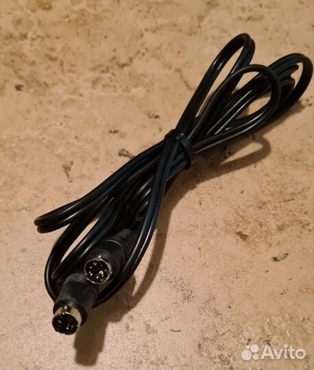 Аудио-видео кабели разные, тюльпан