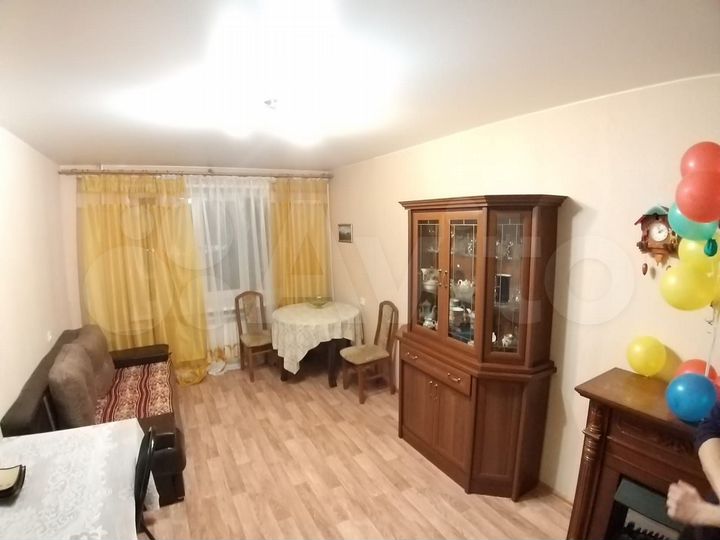 2-к. квартира, 47 м², 1/8 эт.